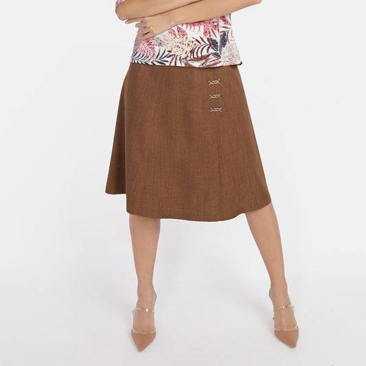 Falda tablas con herrajes y cintura elástica Estefanía